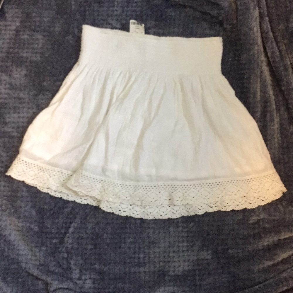 Express 👻brand size small white skirt
